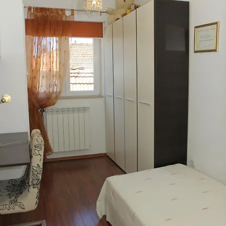 Karla 4 * Супетар