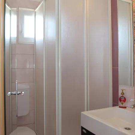 Апартаменты Karla 4 Супетар