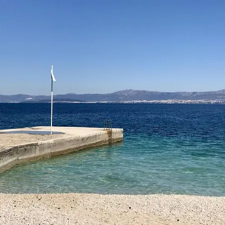 Апартаменты Karla 4 *