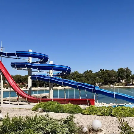 Апартаменты Karla 4