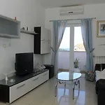 شقة Karla 4 سوبيتار
